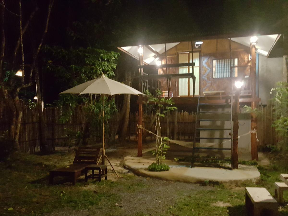 Hotel Hug Rimtharn à Ban Khao Klom Extérieur photo