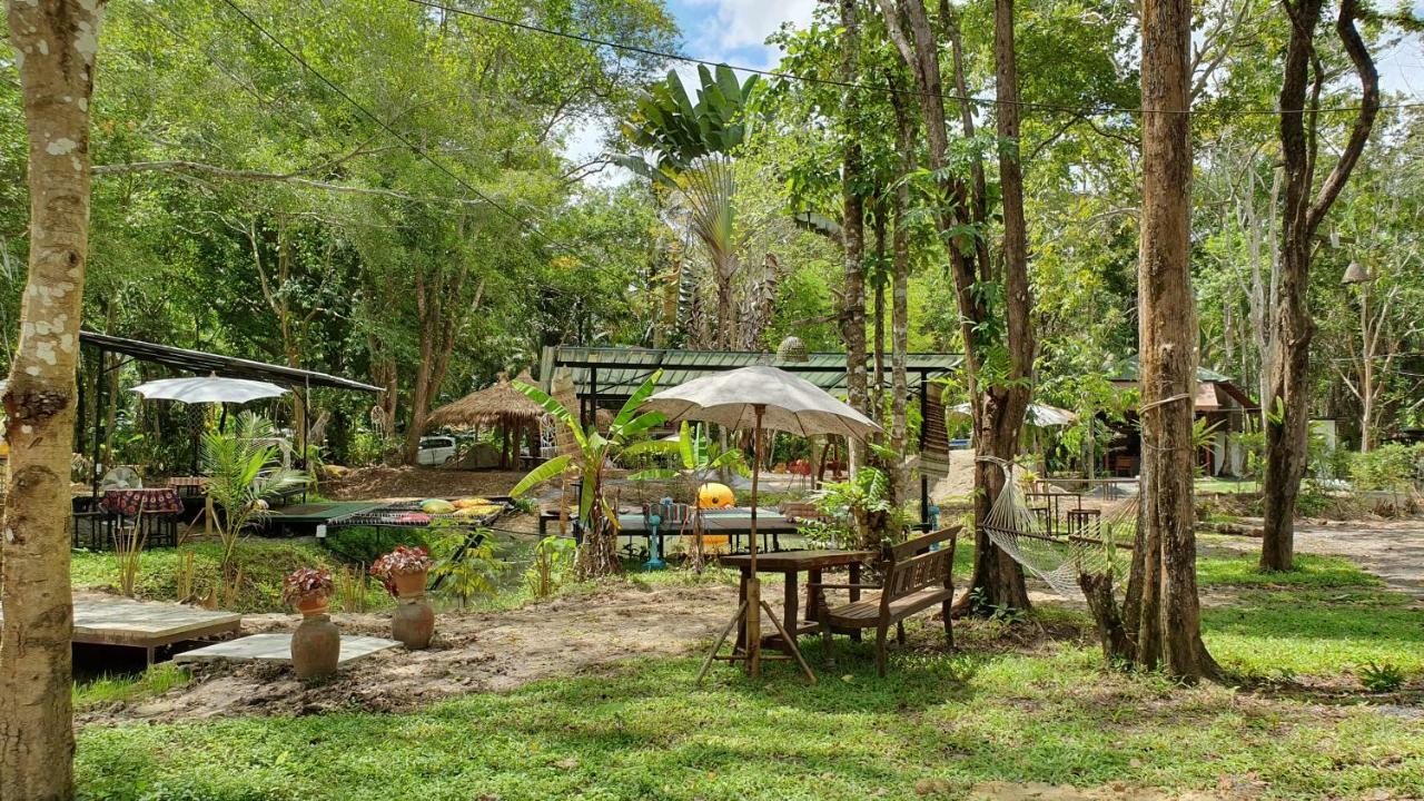 Hotel Hug Rimtharn à Ban Khao Klom Extérieur photo